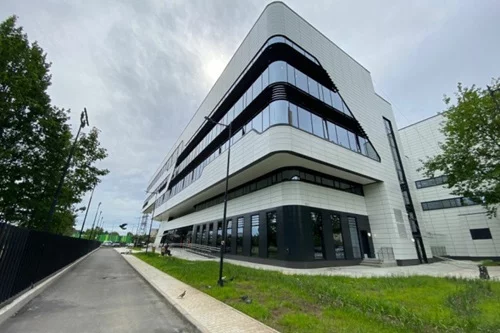 В Калининском районе построена спортшкола