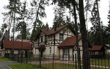 Поселок таунхаусов "Лесная Купавна" Поселок таунхаусов "Лесная Купавна"