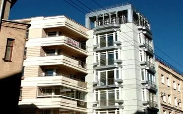 ЖК "Дом в центре легенды", "Дом-пистолет" ЖК "Дом в центре легенды", "Дом-пистолет"