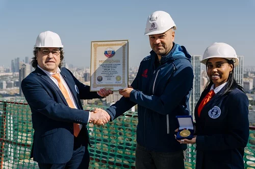 Мост на «Событии» вошёл в Книгу рекордов