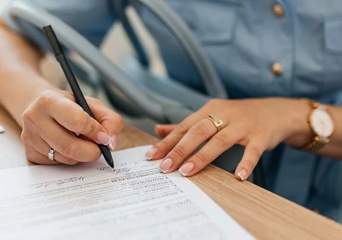 Как не платить по ипотеке первые два года?