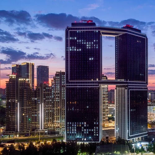 «Донстрой» ввел дом с «парящими» мостами