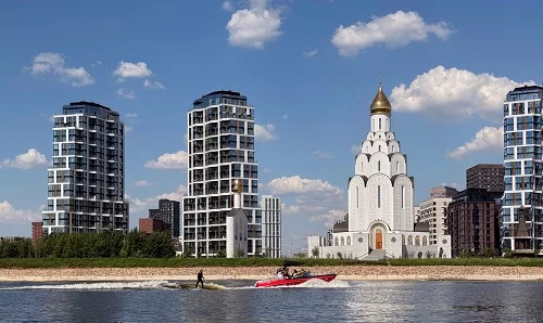 Прогулки между рекой и экопарком
